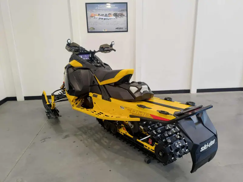 2024 Ski-Doo MXZ XRS COMPETITION 850 E-TEC TURBO R