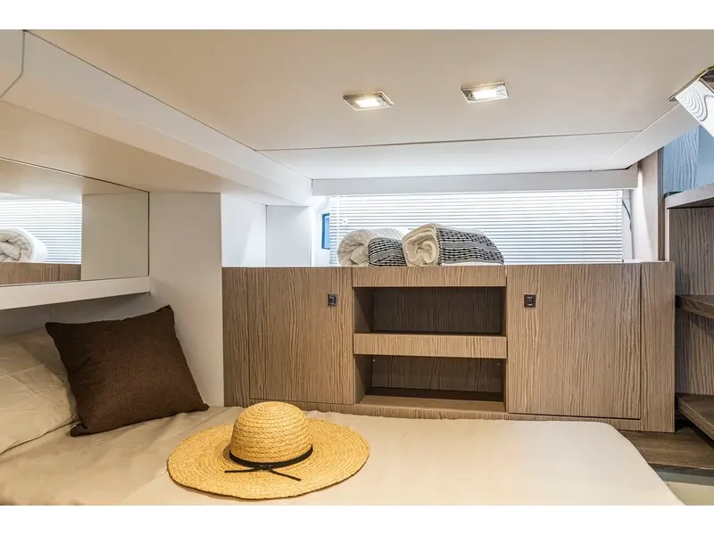 2024 FIM (Fabbrica Italiana Motoscafi) Sport Cruiser FIM-340 RE-OB