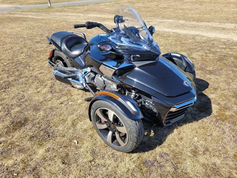 Can-Am SPYDER F3 S  2015