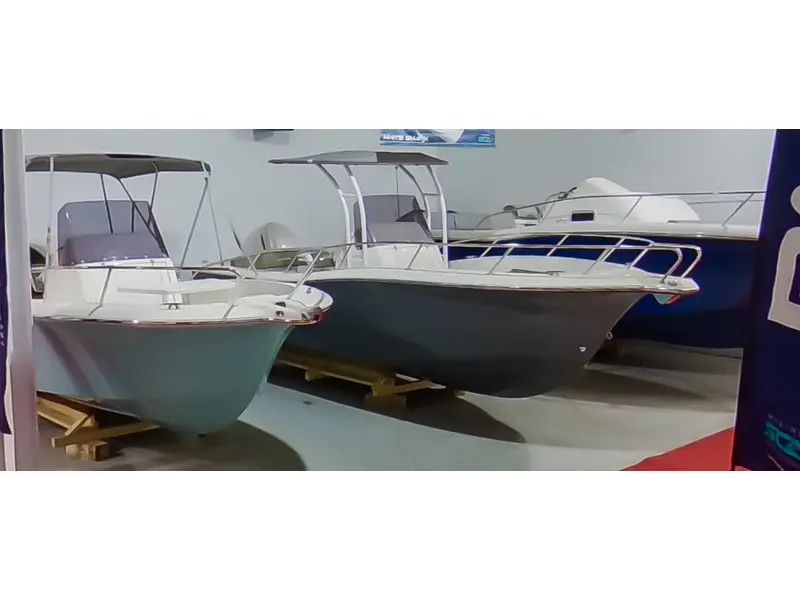 WHITE SHARK Fishing boat / Touring WS-230 CC 2023