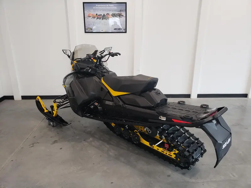 2023 Ski-Doo Renagade Enduro 900ace