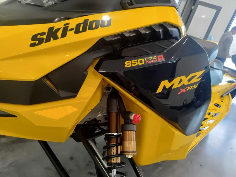 2024 Ski-Doo MXZ XRS COMPETITION 850 E-TEC TURBO R