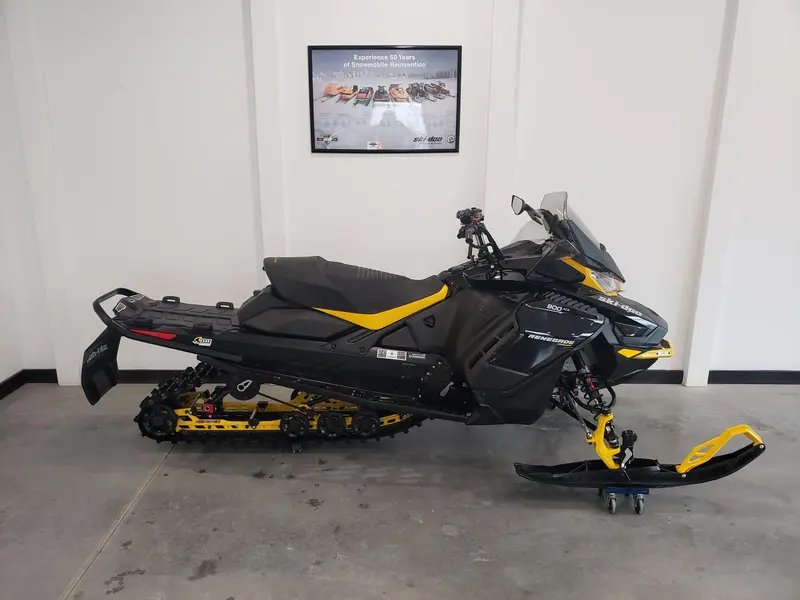 2023 Ski-Doo Renagade Enduro 900ace