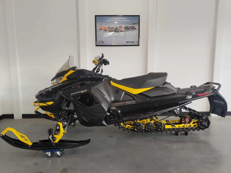 2023 Ski-Doo Renagade Enduro 900ace turbo