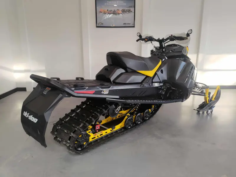 2023 Ski-Doo Renagade Enduro 900ace turbo