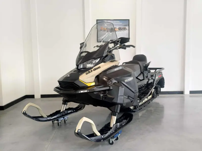 2023 Ski-Doo SKANDIC LE 900ACE 20POUCE