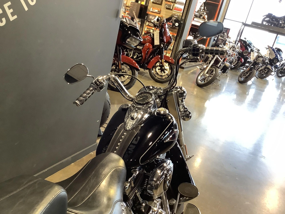 Harley-davidson Héritage Flhstc 2013 alt