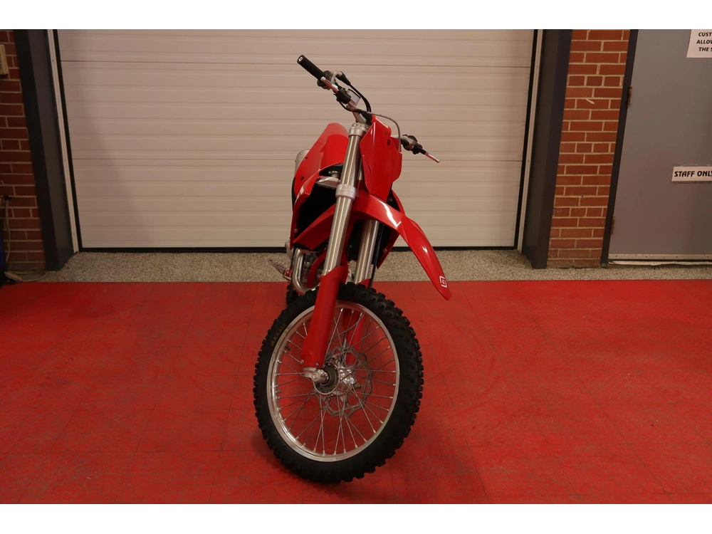 2023 Gas Gas Mc 450f alt