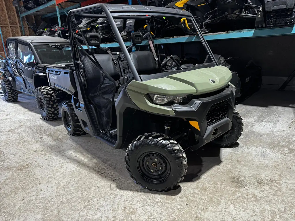 2020 Can-Am DEFENDER HD5