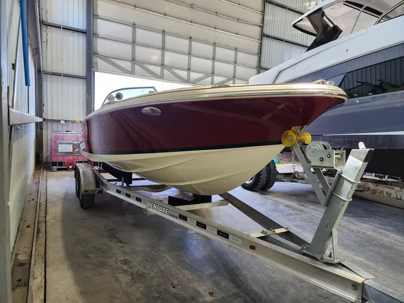 Chris-Craft Launch 23 2018