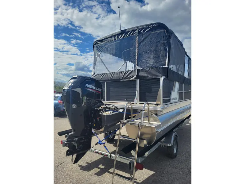 2024 Armada SAPHIR 18X8