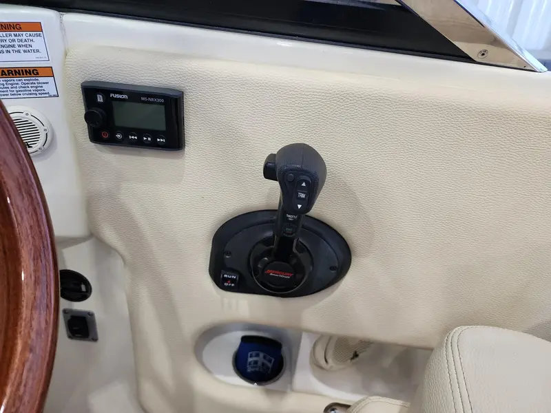 Chris-Craft Launch 23 2018