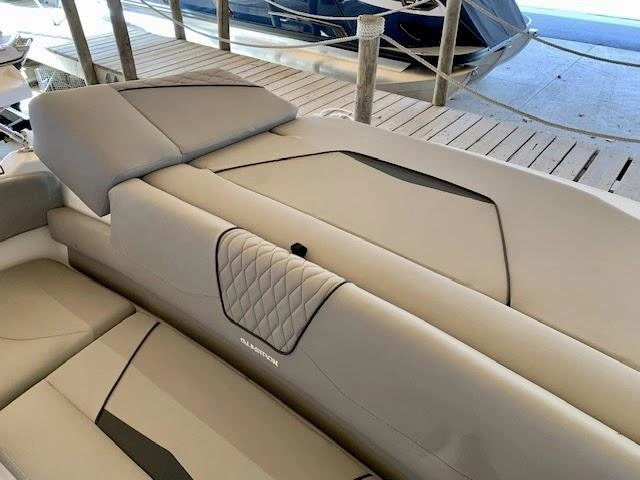 2024 Glastron Gx195 Mercruiser 4.5l 250hp alt