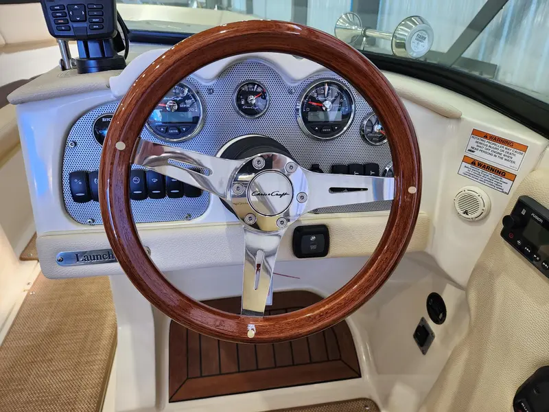 Chris-Craft Launch 23 2018