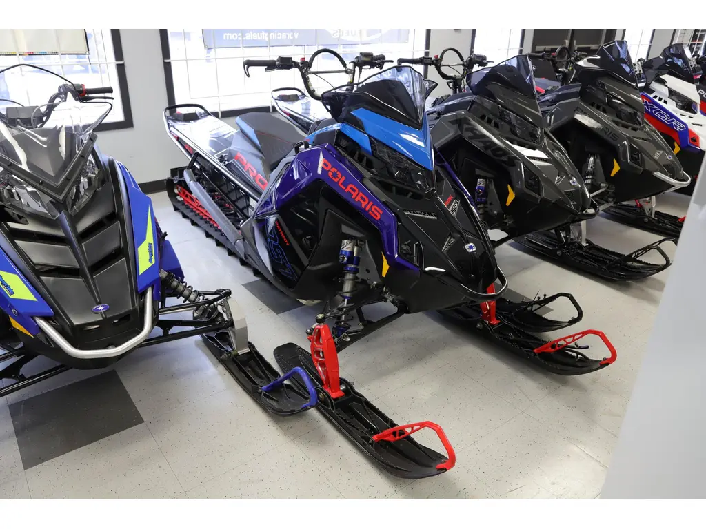 2023 Polaris PRO RMK BOOST 165 