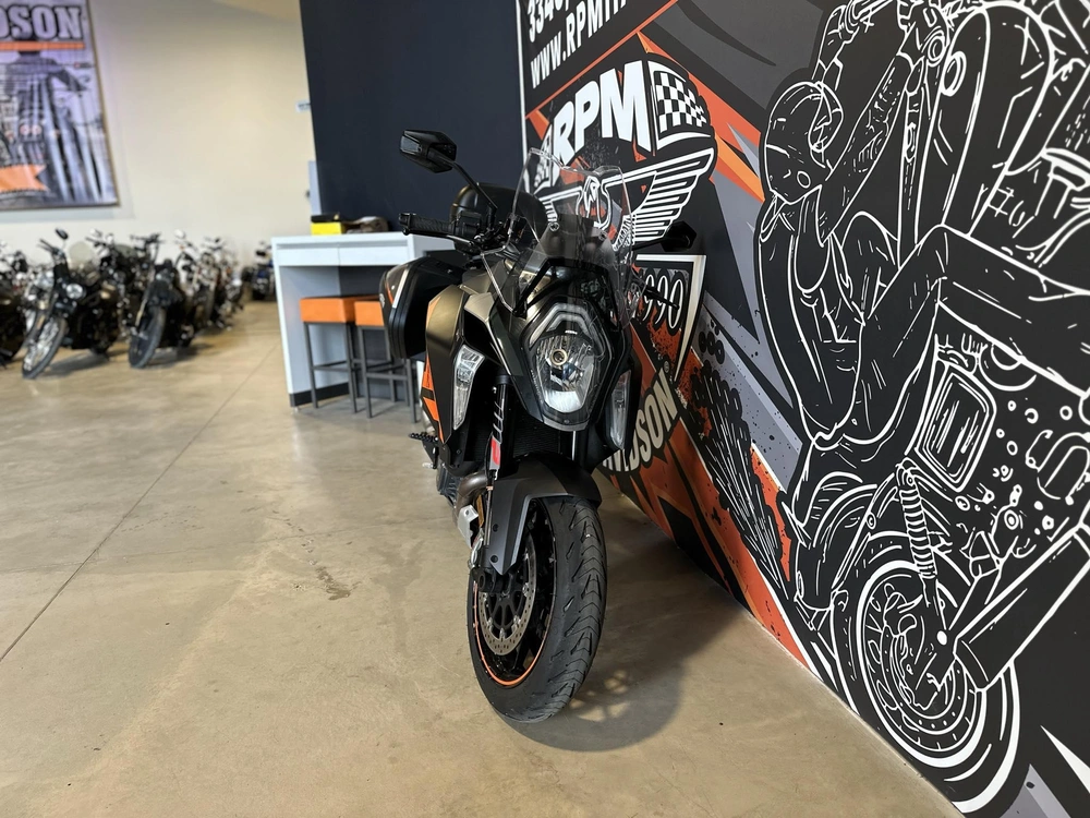 Ktm Super Duke 1290 Gt 2017 alt