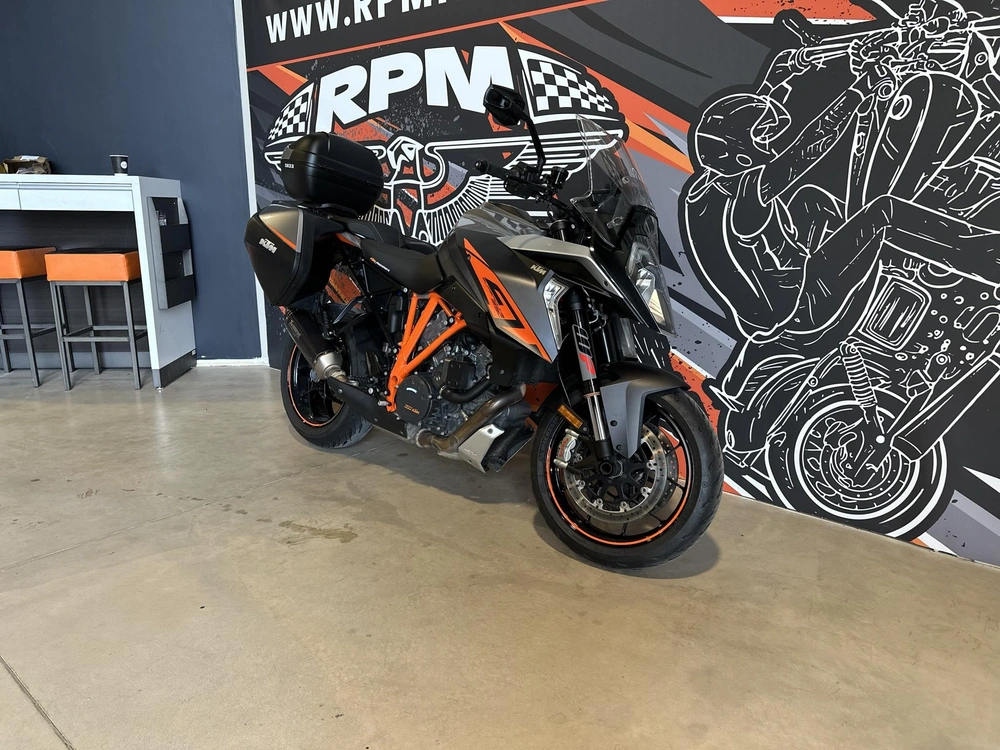 Ktm Super Duke 1290 Gt 2017 alt
