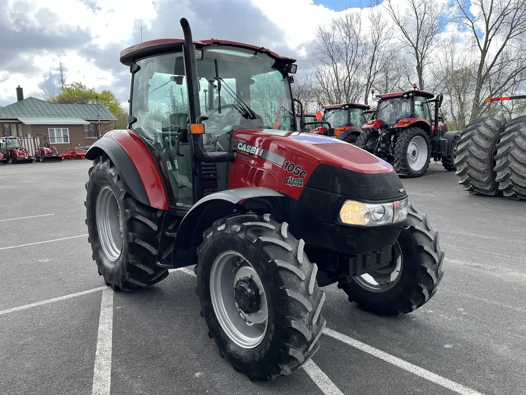 2018 Case IH Farmall 105C