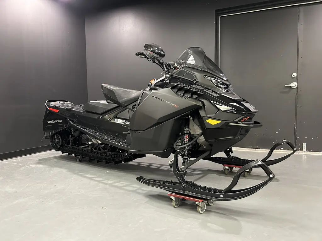 Ski-Doo DEMO - BACKCONTRY X 850 146 2024