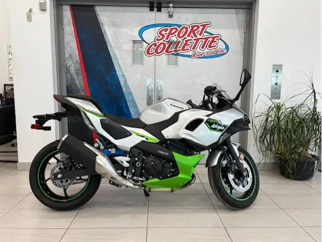 Kawasaki NINJAS 7 HYBRID(RABAIS -2295$) 2024