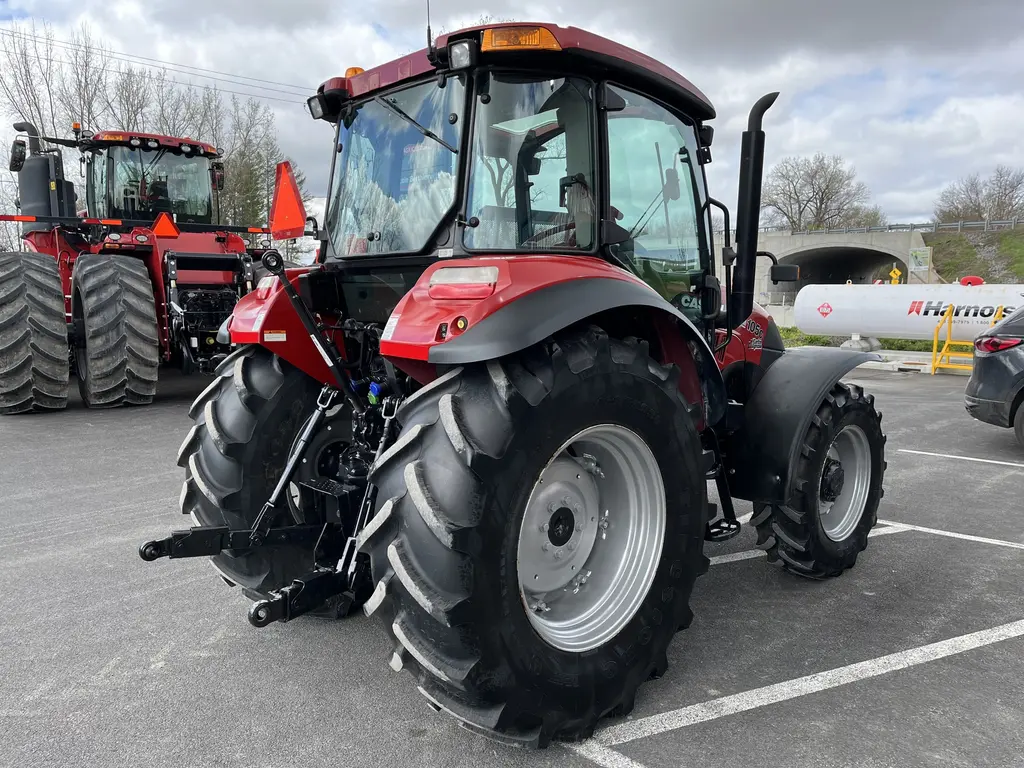 2018 Case IH Farmall 105C