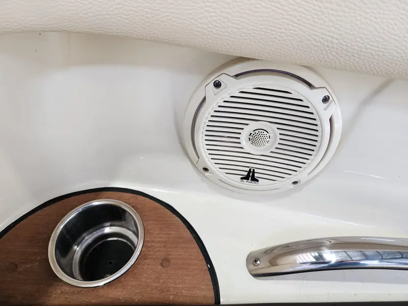 Chris-Craft Launch 23 2018