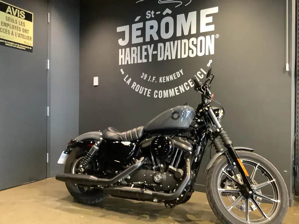 Harley-Davidson Sportster XL883 2022