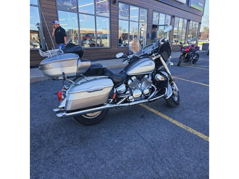 1999 Yamaha VENTURE ROYALE CRUISER