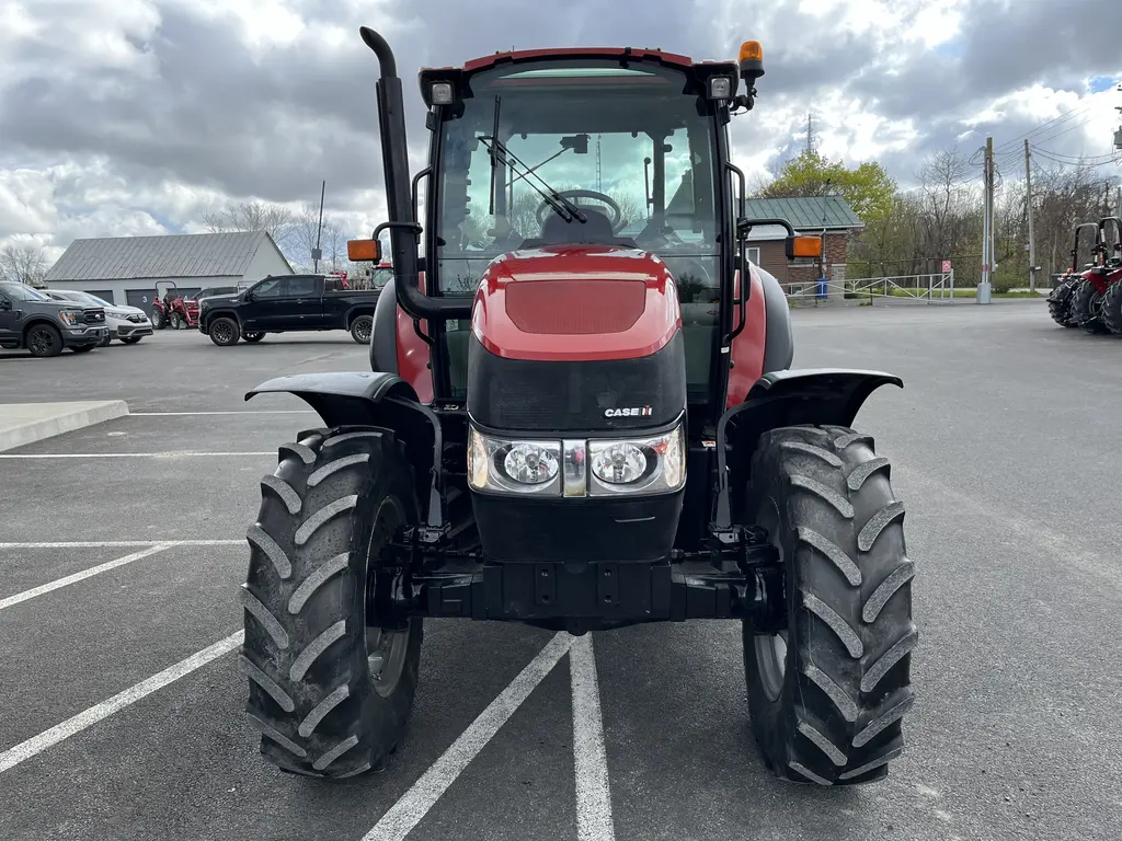 2018 Case IH Farmall 105C
