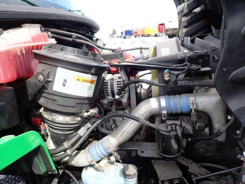 Freightliner M2106 2014