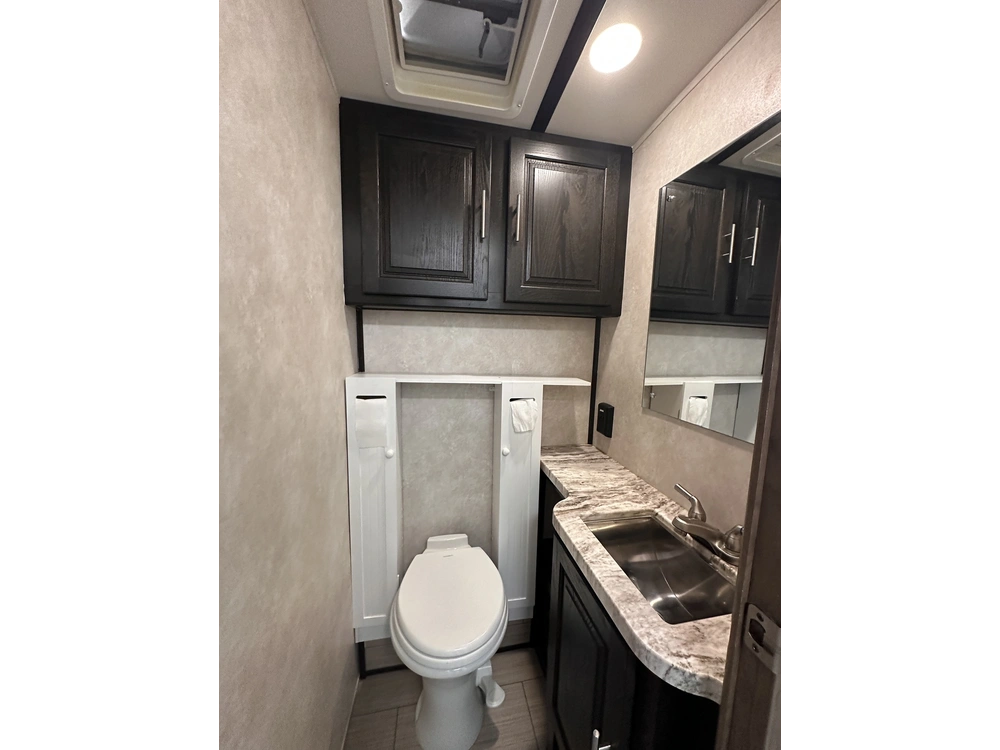 2019 Forest River Fr3 30ds alt