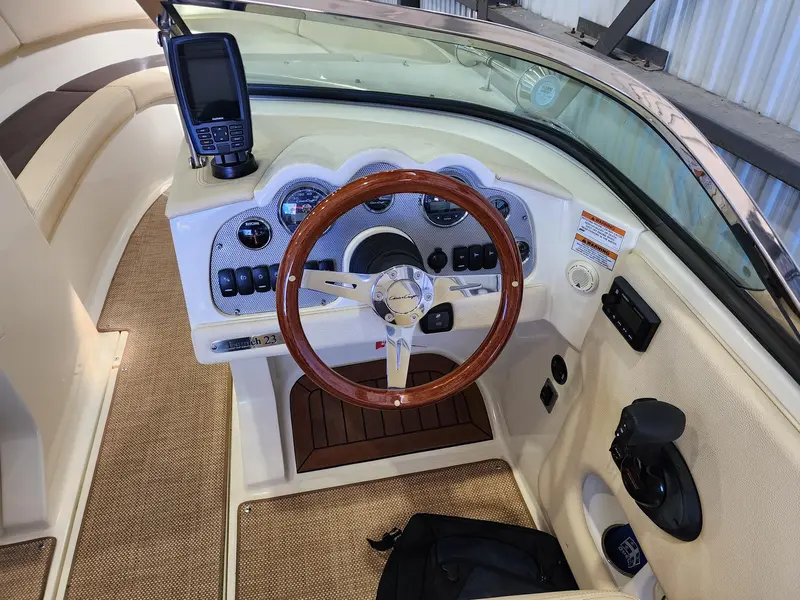 Chris-Craft Launch 23 2018