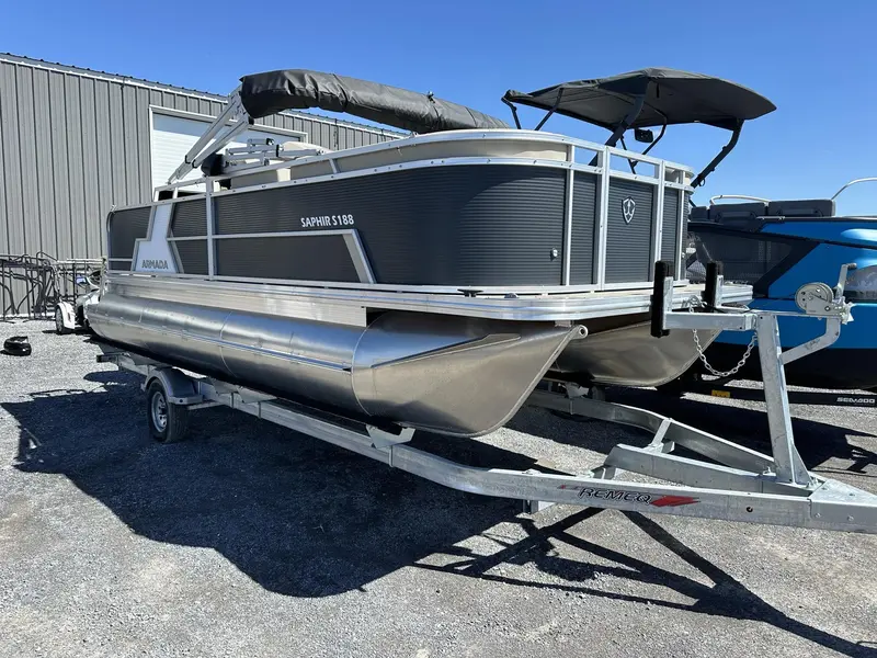 2024 Armada SAPHIR 18X8