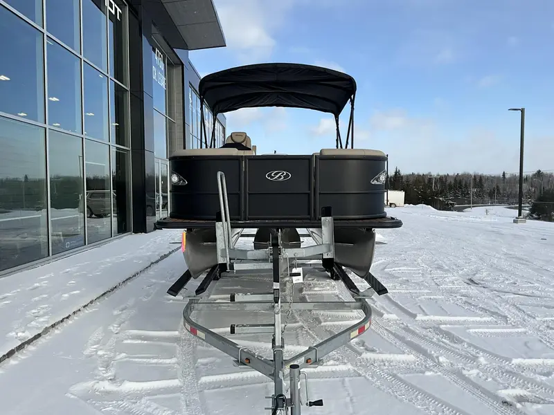 2024 Bentley Elite 223 SB Bench