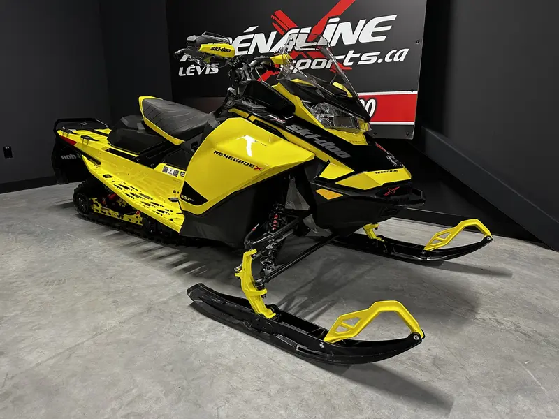 2021 Ski-Doo RENEGADE X 850