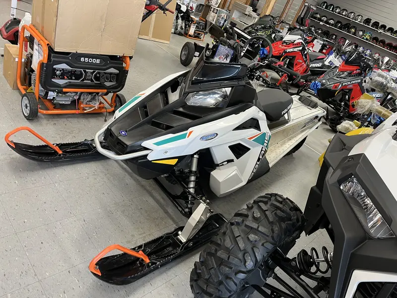 2023 Polaris 550 RMK EVO 144