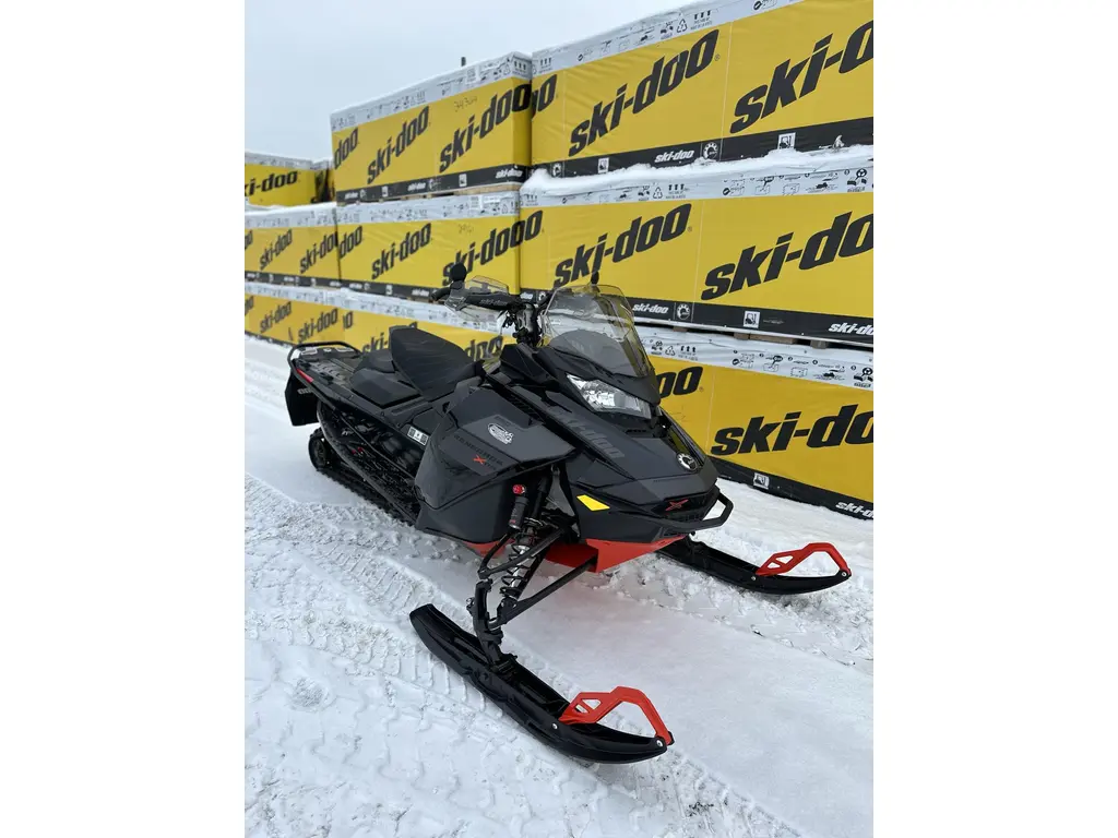 2021 Ski-Doo Renegade xrs 850