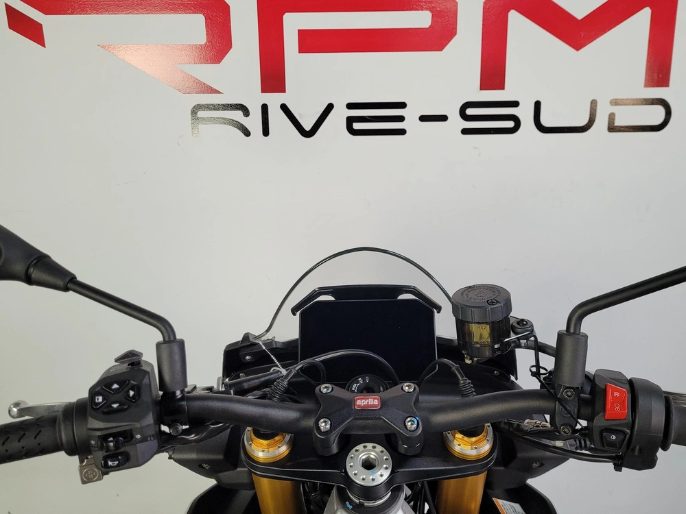 Aprilia Tuono V4 1100 Factory *6.99% / 72 Mois💳 2024 alt