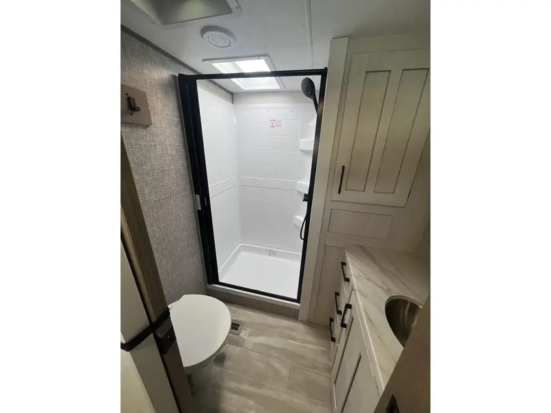 2025 KZ-RV Durango H-T D240RKD