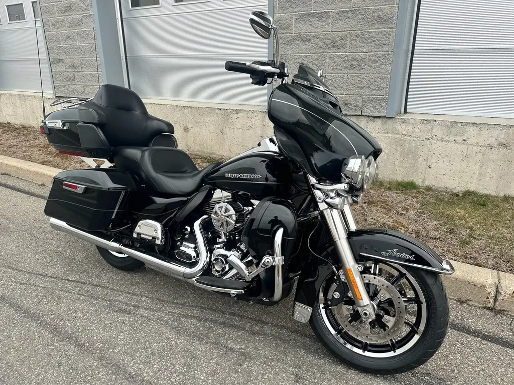 Harley-Davidson FLHTK 2014