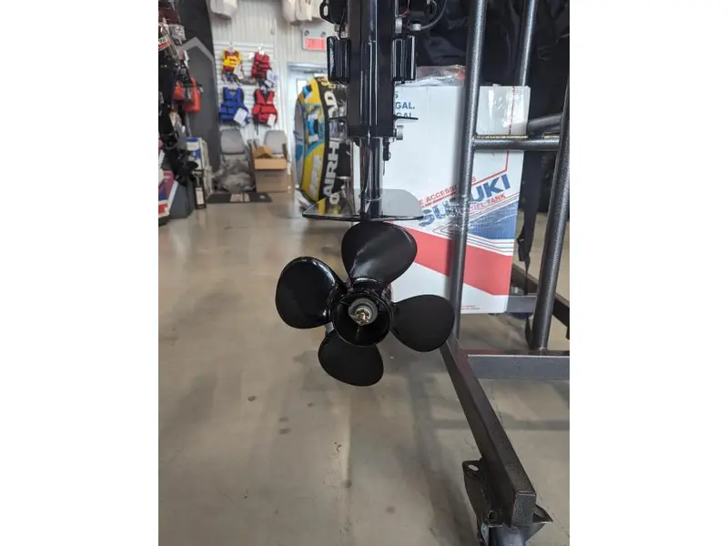 2023 Suzuki MOTEUR H-B DF9.9BTHL