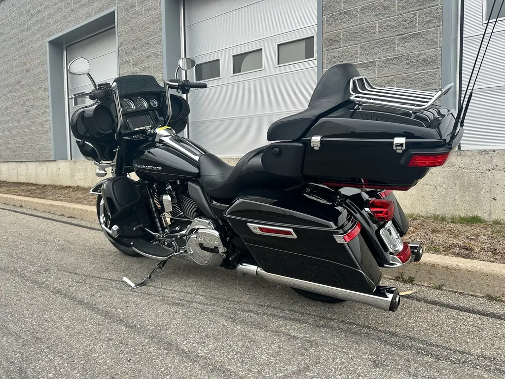 Harley-Davidson FLHTK 2014