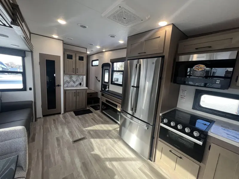 2025 KZ-RV Durango H-T D240RKD