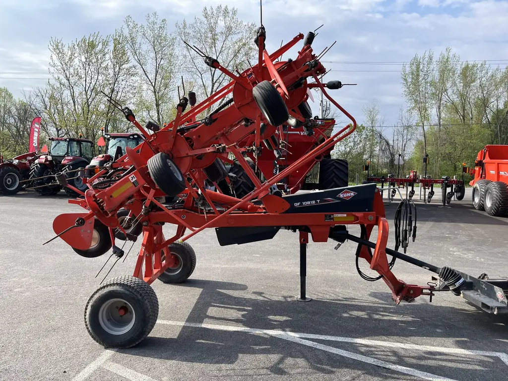 2020 Kuhn GF10812T