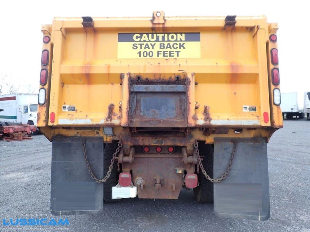 International 7400 2010