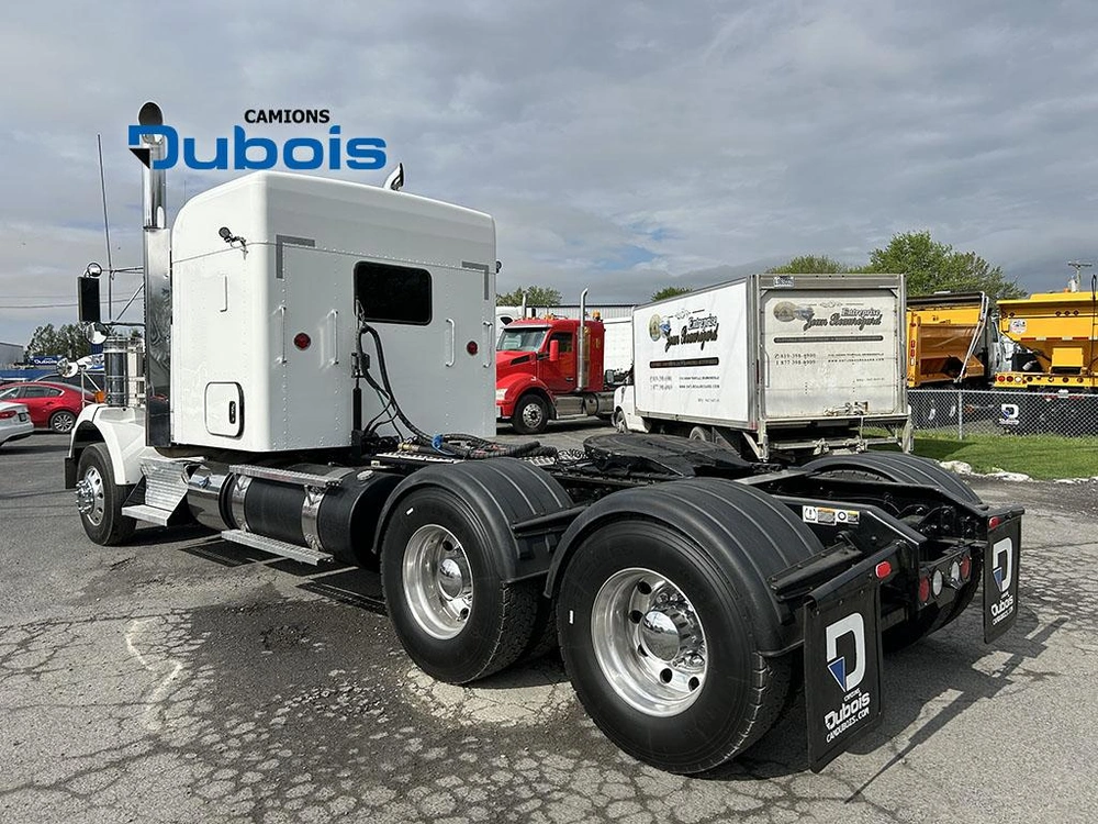 Kenworth T800 2021 alt