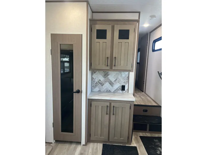 2025 KZ-RV Durango H-T D240RKD