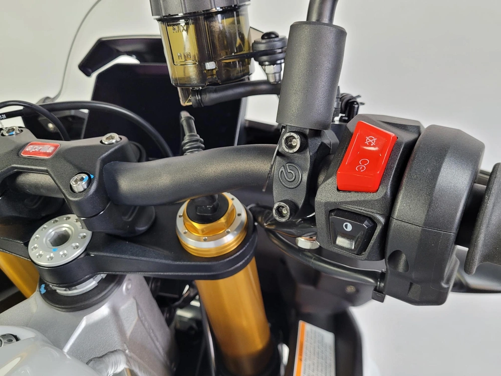 Aprilia Tuono V4 1100 Factory *6.99% / 72 Mois💳 2024 alt