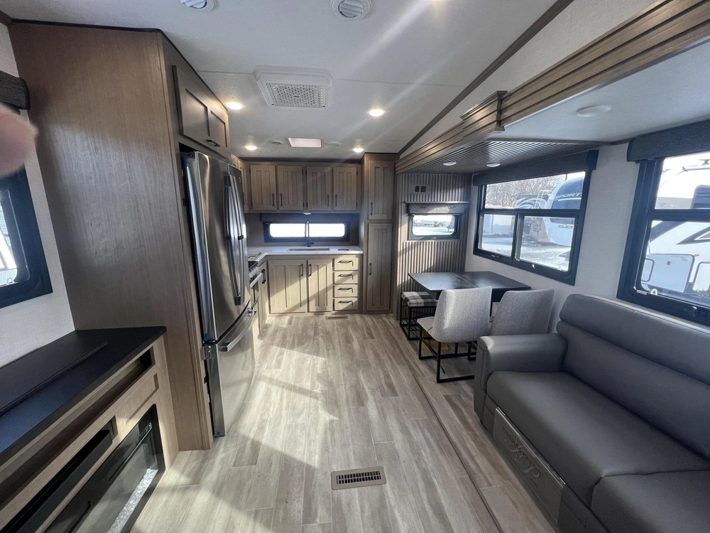 Kz-rv Durango H-t D240rkd 2025 alt