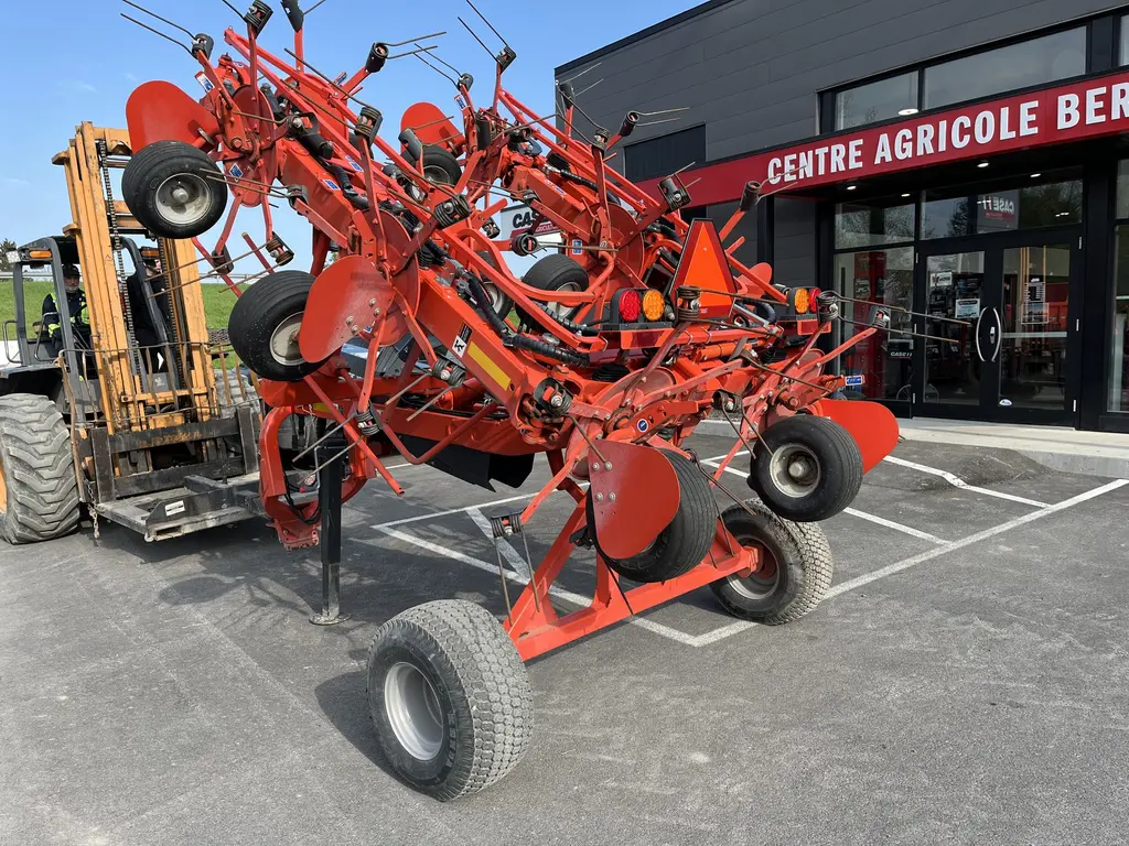 2020 Kuhn GF10812T